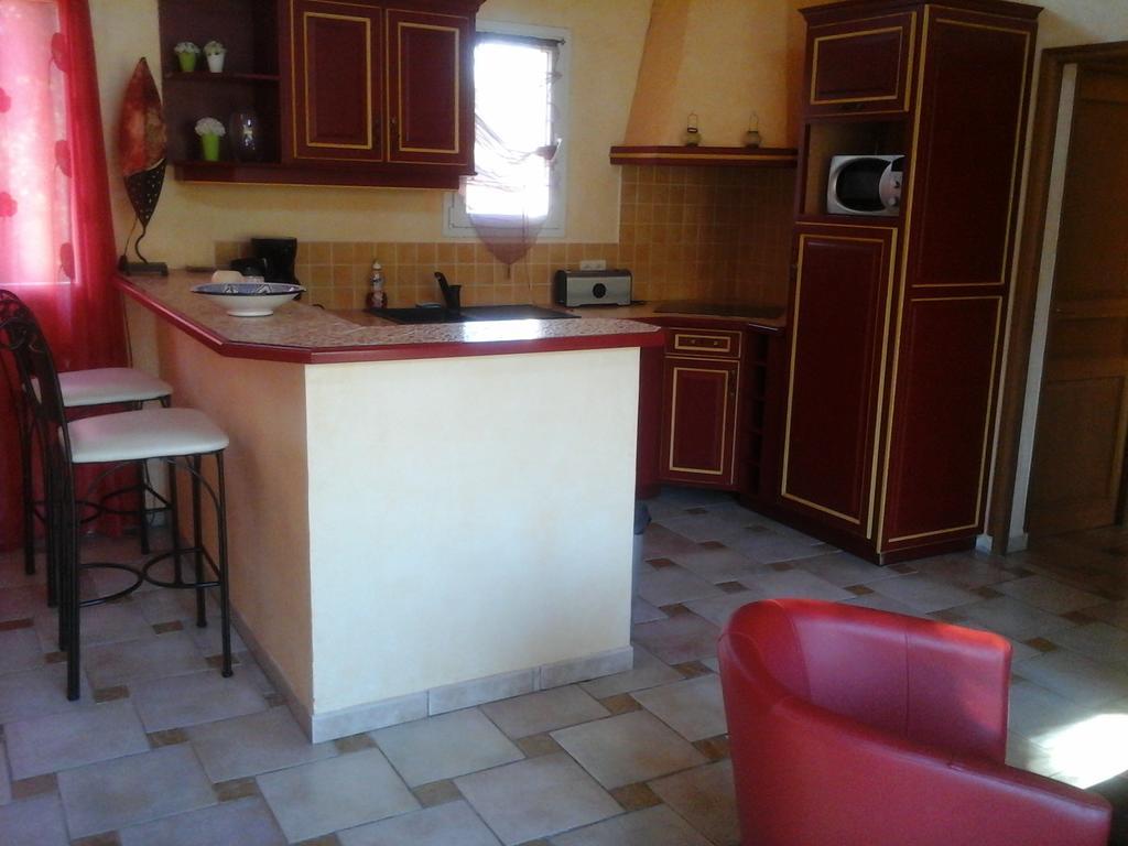 Mas Des Lys Hotell Roquebrune-sur Argens Exteriör bild