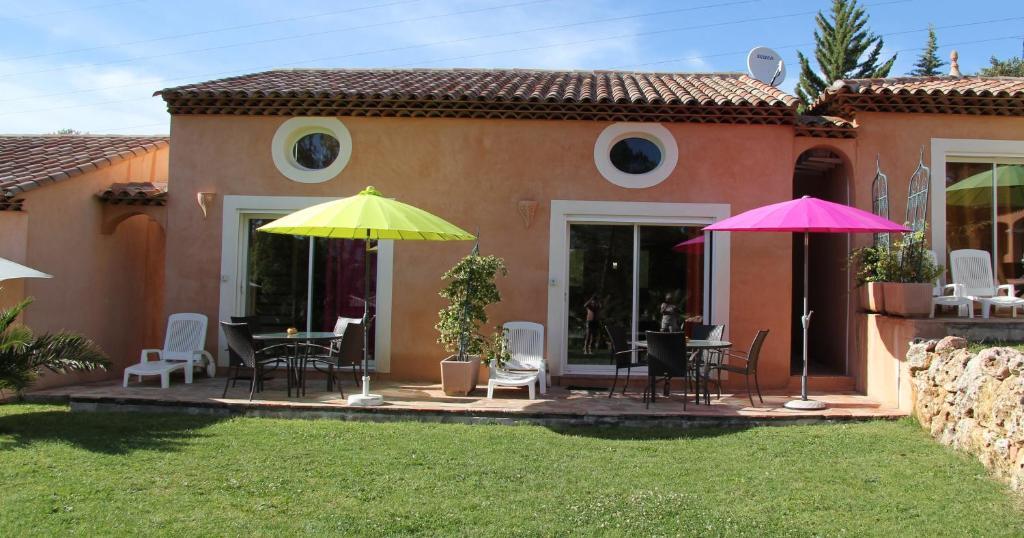 Mas Des Lys Hotell Roquebrune-sur Argens Exteriör bild